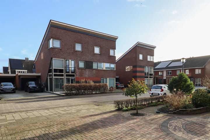 Foto 63 van Moezel 50