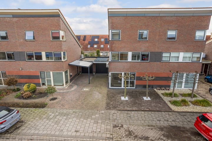 Foto 65 van Moezel 50