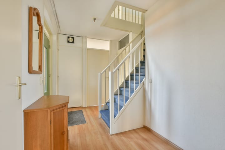 Foto 2 van Balilaan 4