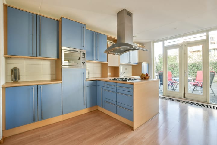 Foto 7 van Balilaan 4