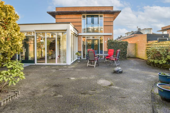 Foto 17 van Balilaan 4