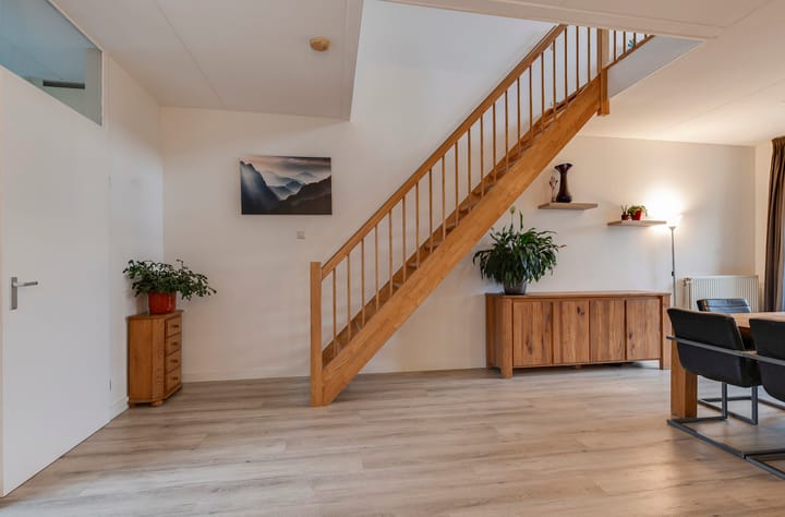 Foto 16 van Hermelijnsingel 49