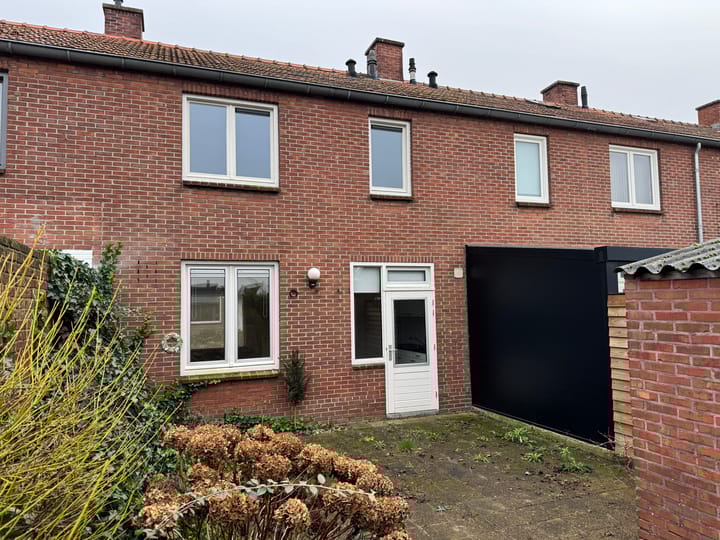 Foto 16 van Julianastraat 7