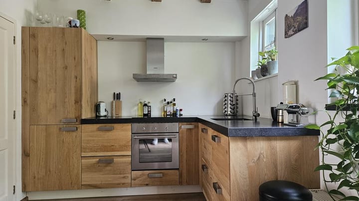 Foto 4 van Vrouwjuttenstraat 4