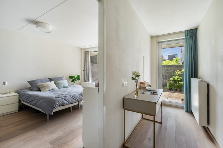 Photo 12 of Erich Salomonstraat 406