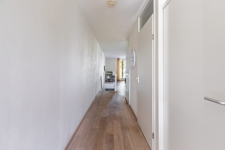 Photo 19 of Erich Salomonstraat 406