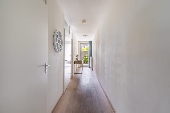 Photo 20 of Erich Salomonstraat 406