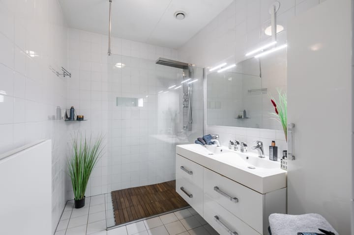 Photo 22 of Erich Salomonstraat 406