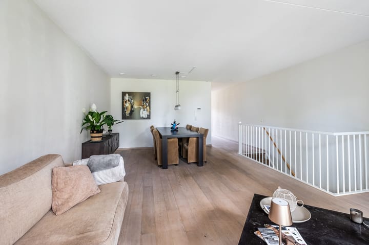 Photo 33 of Erich Salomonstraat 406