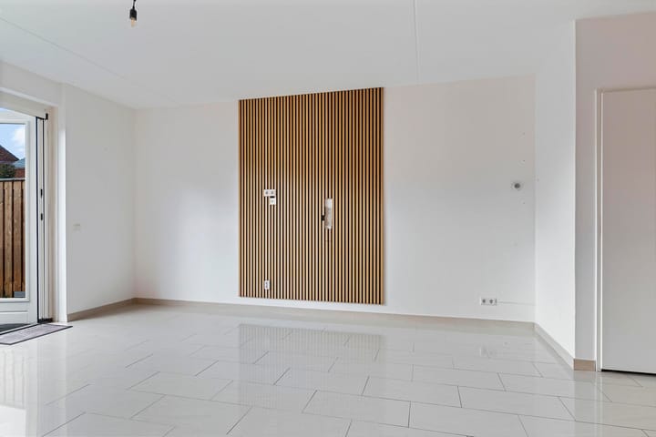 Foto 4 van Van Eesterenstraat 11