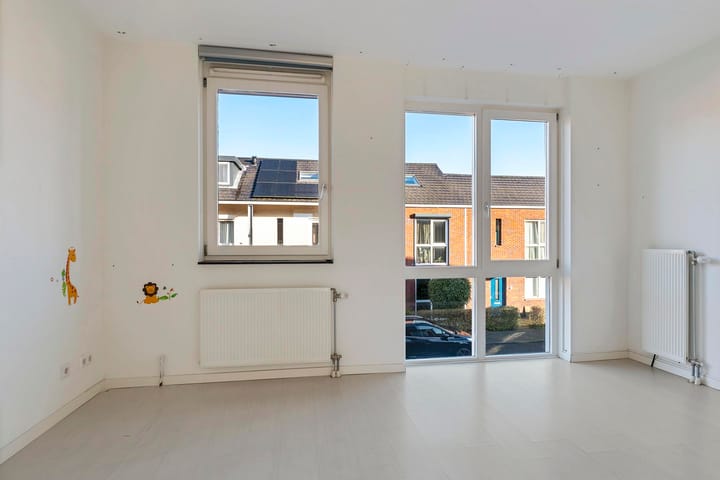 Foto 19 van Van Eesterenstraat 11