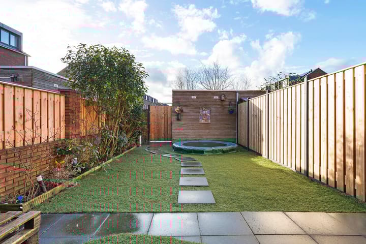 Foto 33 van Van Eesterenstraat 11