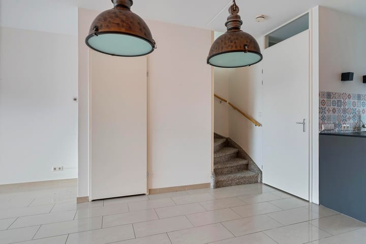 Foto 7 van Van Eesterenstraat 11