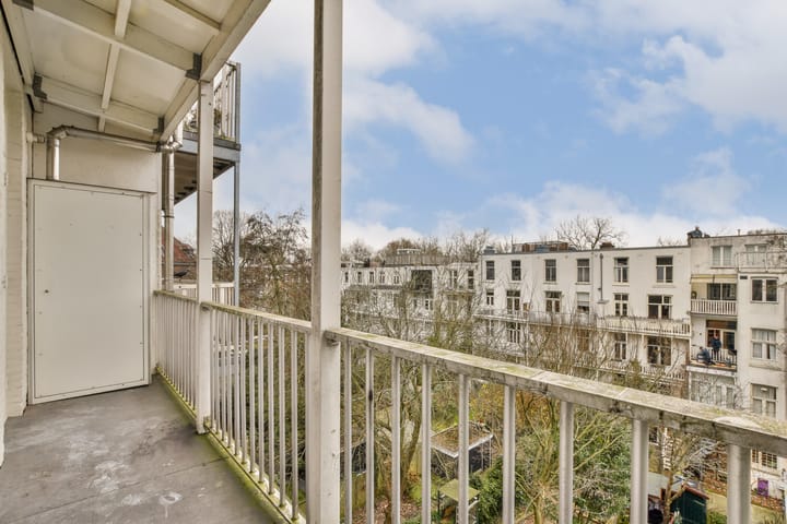 Foto 9 van Van Ostadestraat 173-3