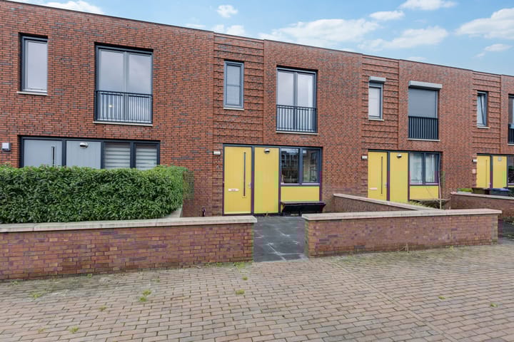 Photo 1 of Chris Barberpad 6