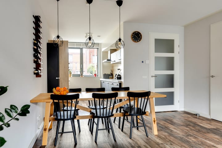 Photo 10 of Chris Barberpad 6