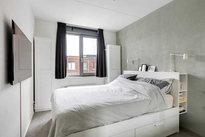 Photo 23 of Chris Barberpad 6