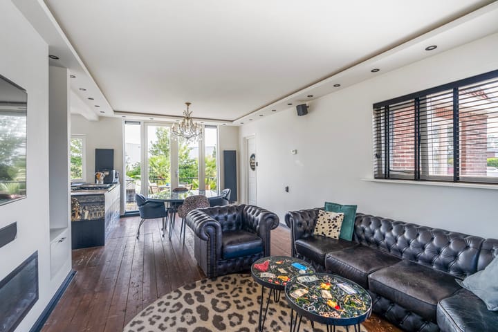 Foto 2 van Dordtsestraatweg 56