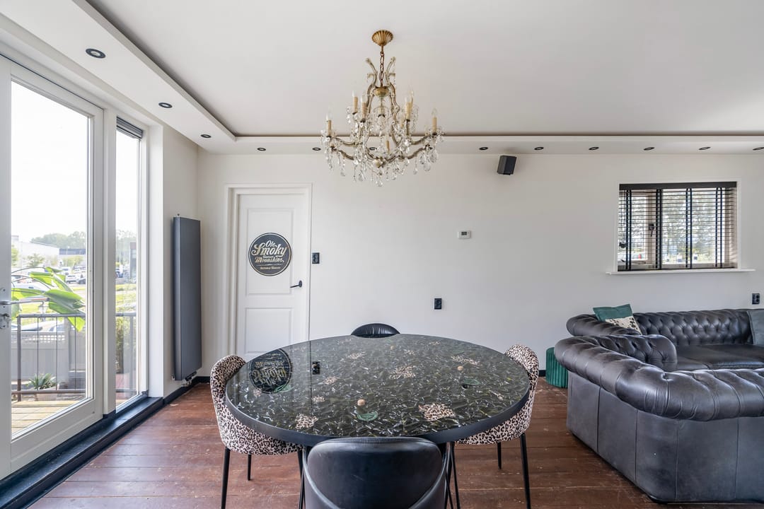 Foto 17 van Dordtsestraatweg 56