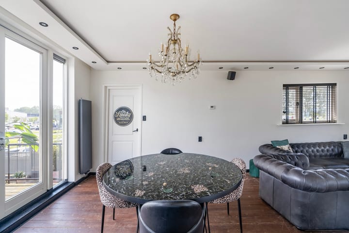 Foto 17 van Dordtsestraatweg 56