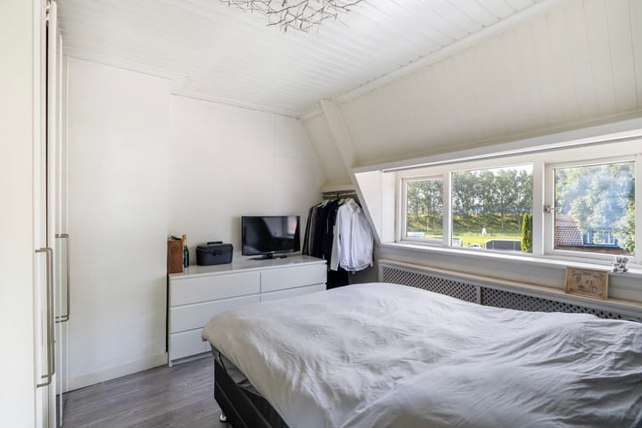 Foto 20 van Dordtsestraatweg 56