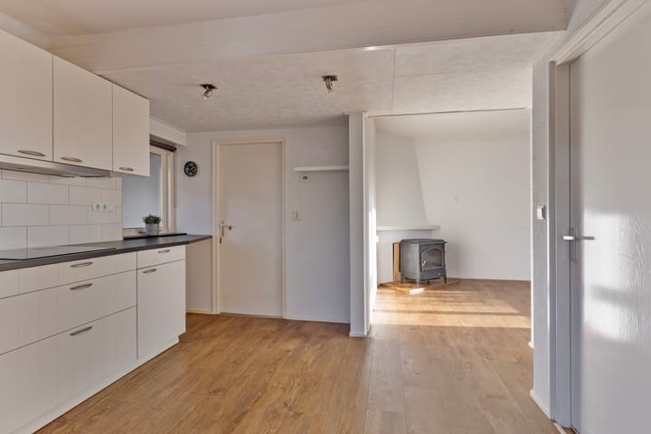 Foto 12 van Bloemstraat 15