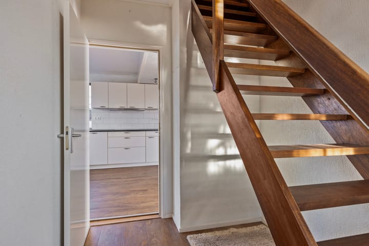 Foto 24 van Bloemstraat 15