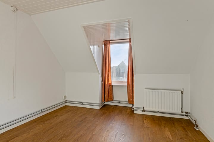 Foto 26 van Bloemstraat 15