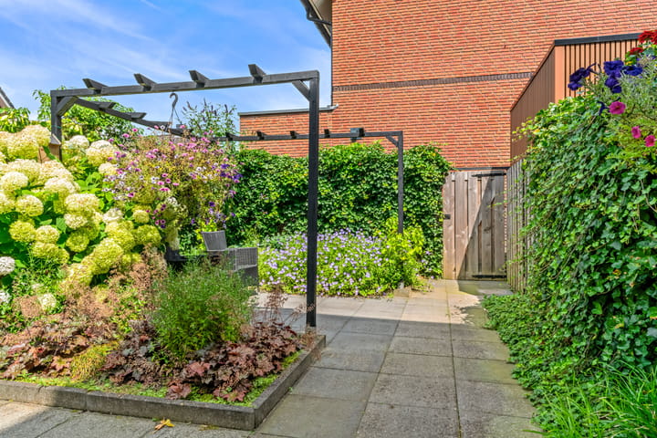 Foto 32 van Draagmuur 34