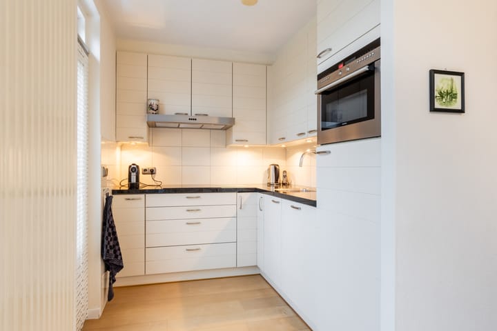 Photo 2 of Roerdomphorst 13