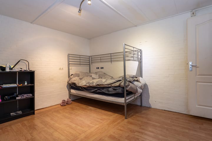 Foto 15 van J. Kammingastraat 143