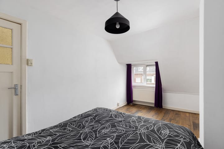 Foto 11 van Kleiweg 166-B