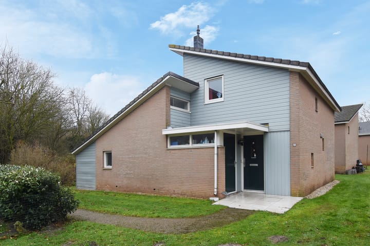 Photo 8 of Machiel Vrijenhoeklaan 450-7