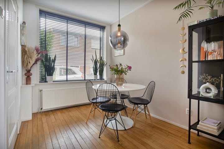 Foto 11 van Seringstraat 43