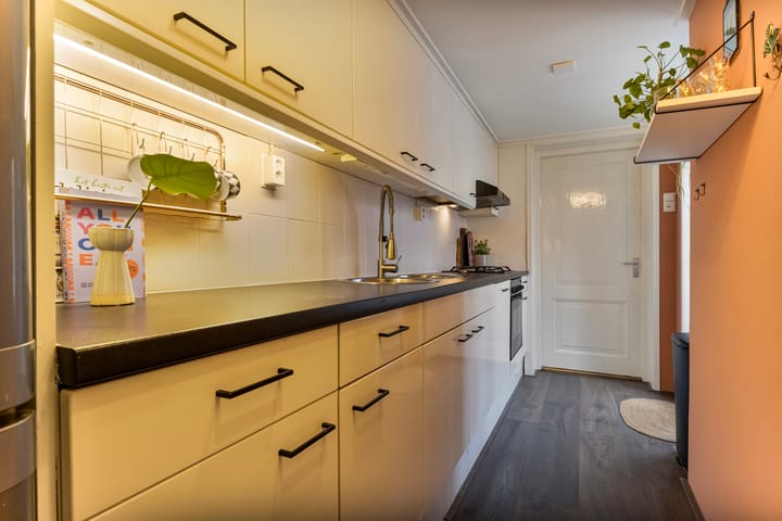 Foto 15 van Seringstraat 43