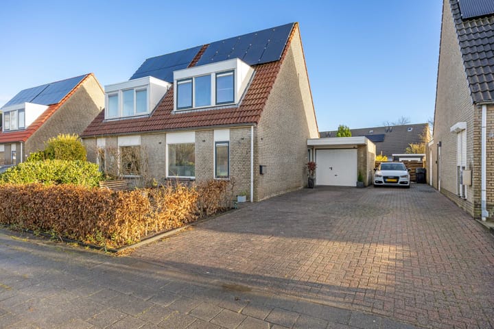 Foto 2 van Meeden 9-A