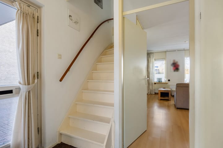 Foto 6 van Meeden 9-A