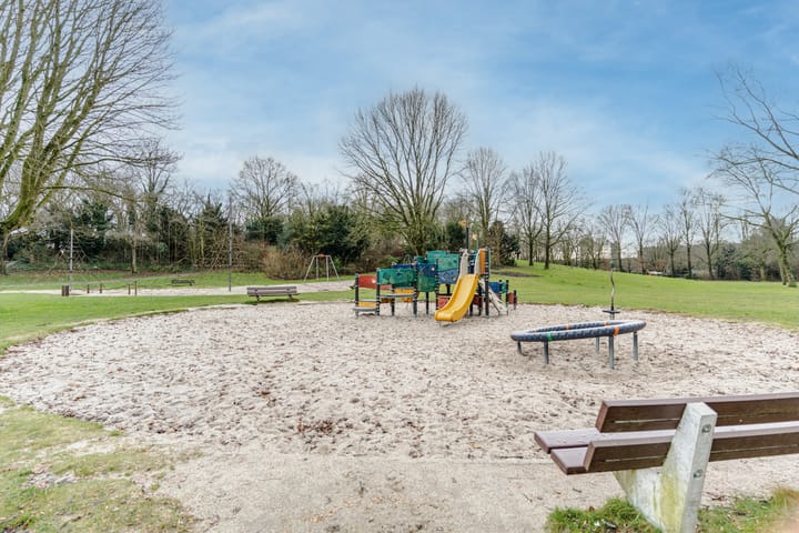 Foto 41 van Tiengemetenstraat 15