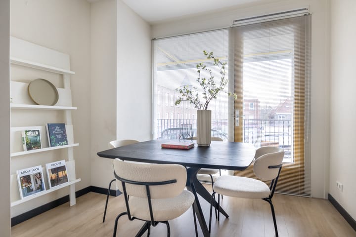 Foto 11 van Gerard Leeustraat 3-104