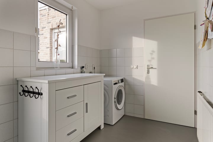 Foto 16 van Jan van Renessestraat 19