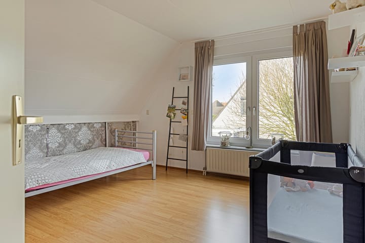 Foto 28 van Jan van Renessestraat 19