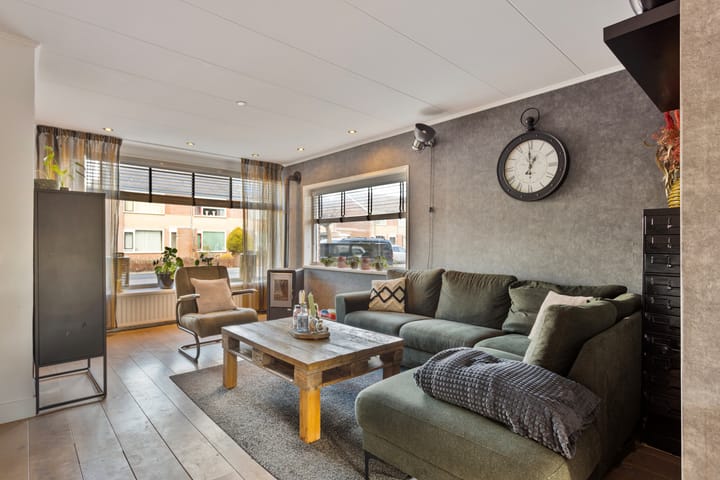 Foto 2 van Margrietlaan 8