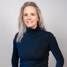 Esther Bochem - NVM Register Makelaar