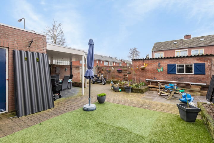 Foto 30 van Joeri Gagarinstraat 1