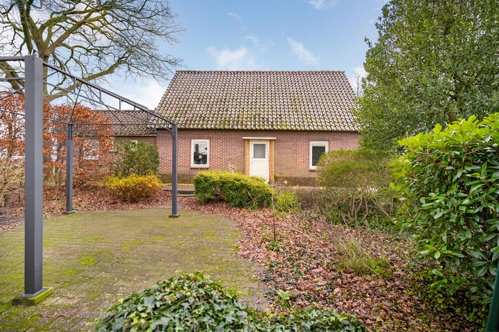 Photo 46 of Bouwhuisweg 4