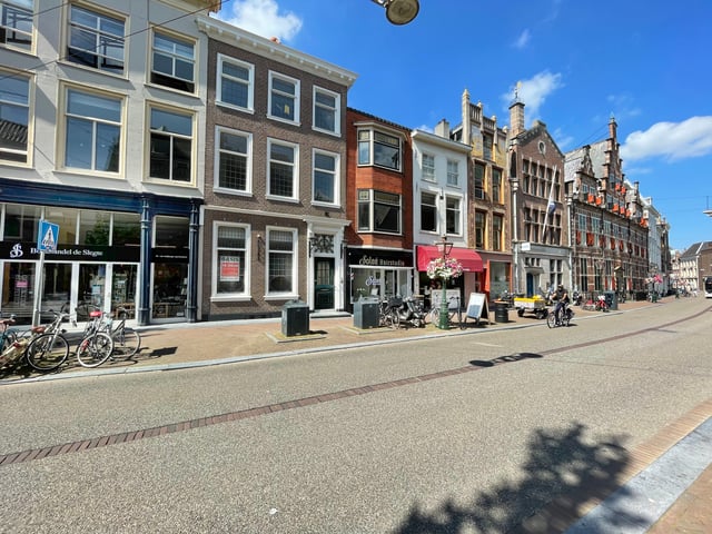 Breestraat 71