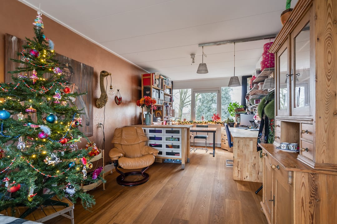 Photo 22 of Bornsestraat 91