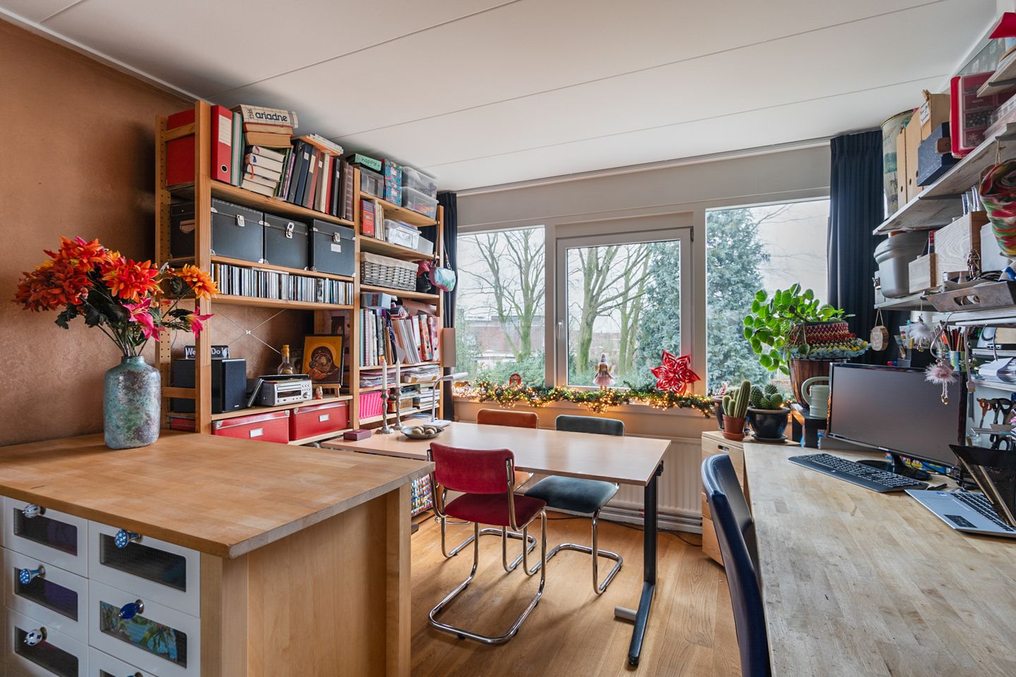 Photo 25 of Bornsestraat 91