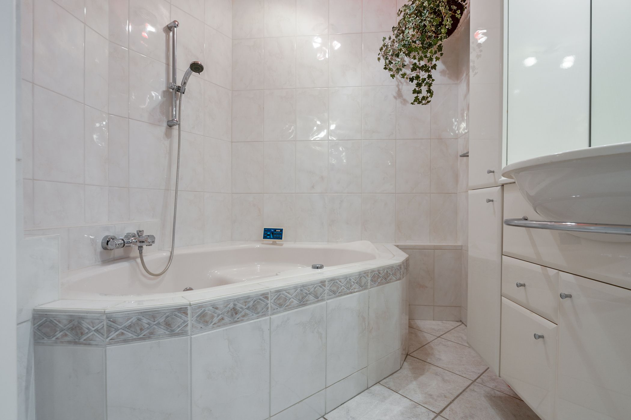 Photo 27 of Bornsestraat 91