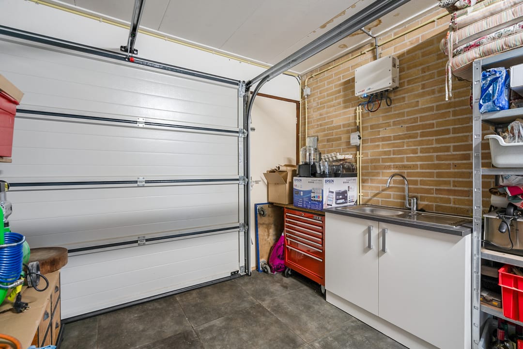 Photo 46 of Bornsestraat 91